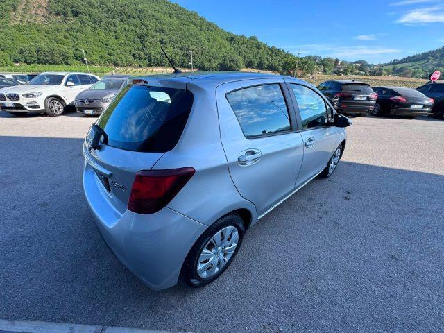 TOYOTA Yaris 1.0 5 porte Active OK NEOPATENTATI