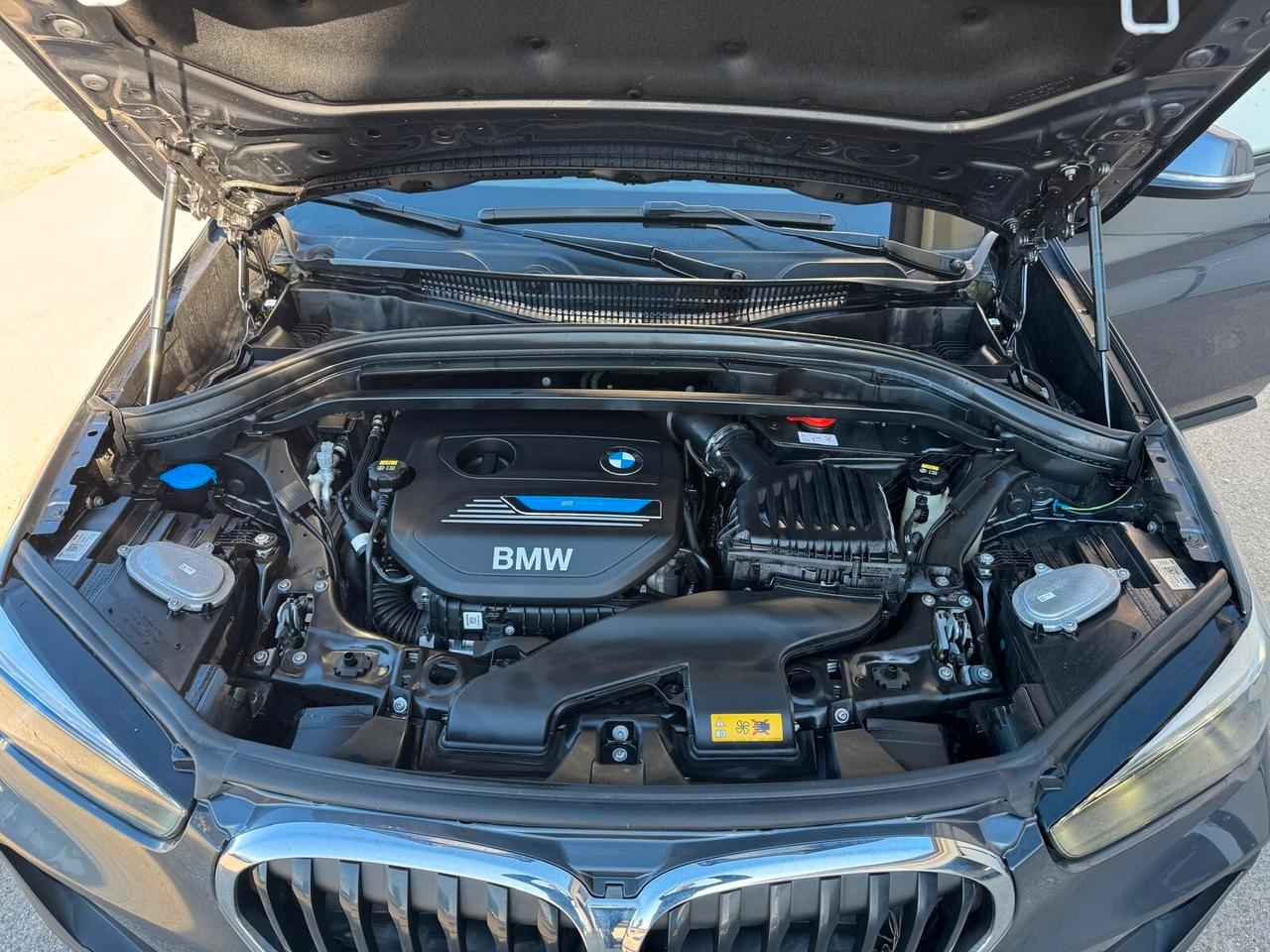 BMW X1 xdrive25e auto FURTO PARZIALE