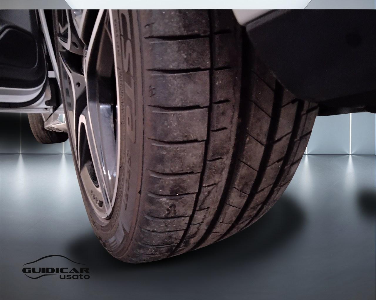 Mercedes-Benz Classe B - W247 2023 - B 250 e phev AMG Line Advanced Plus auto