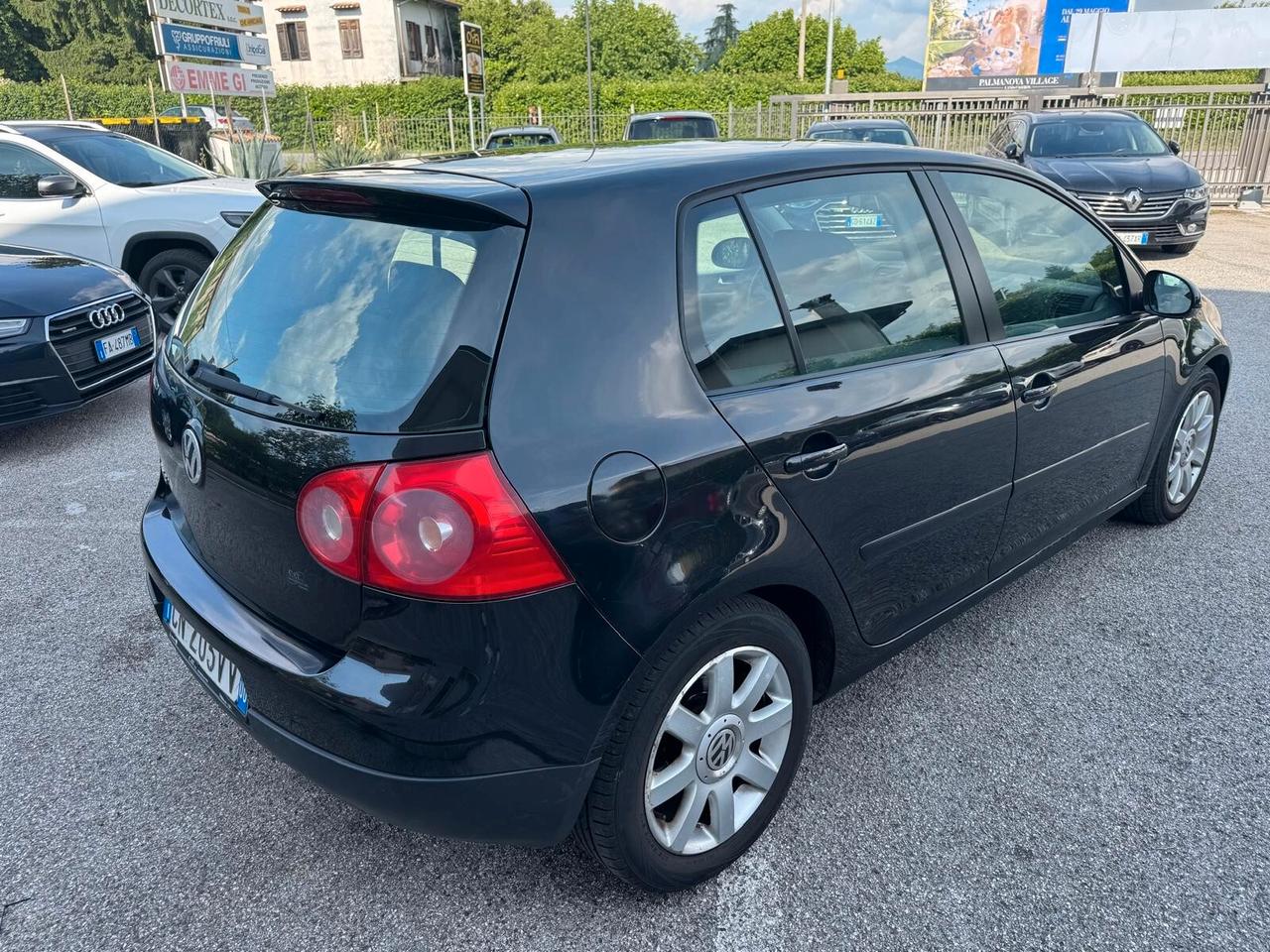 Volkswagen Golf 1.6 16V FSI 5p. Comfortline