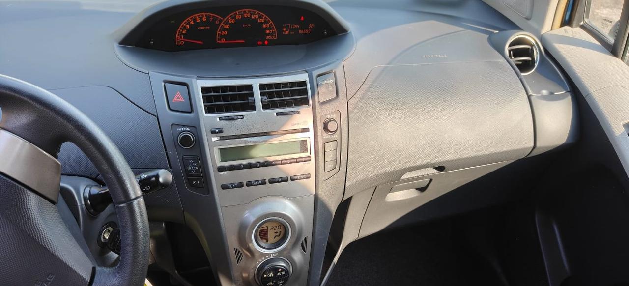 Toyota Yaris 5 Porte Yaris 5p 1.0 Sol km 85000!