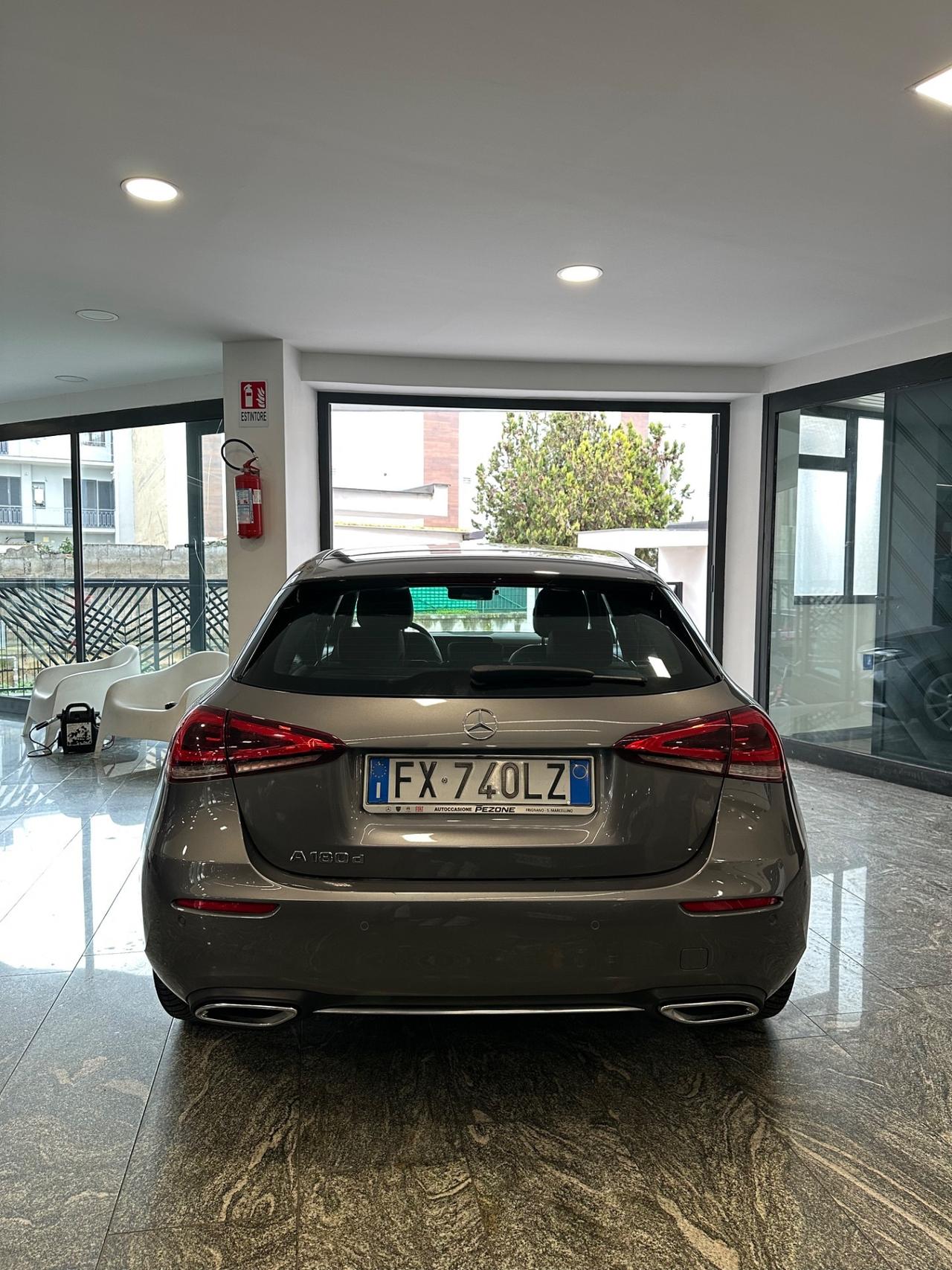 Mercedes-benz A 180 d Business Extra