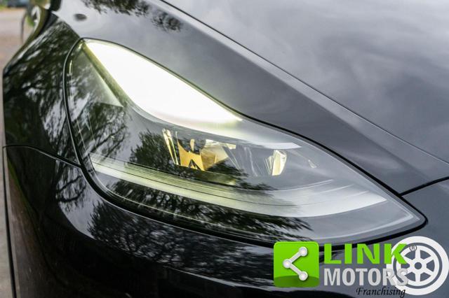 TESLA Model Y DUAL MOTOR LONG RANGE 2024 - GARANZIA UFFICIALE