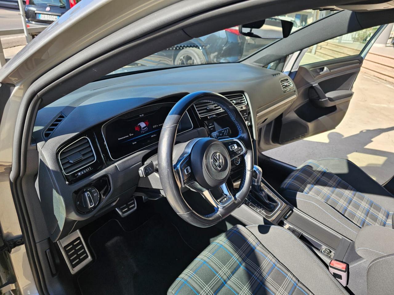 Volkswagen Golf VII 5p 1.4 tsi GTE Dsg Plug-in