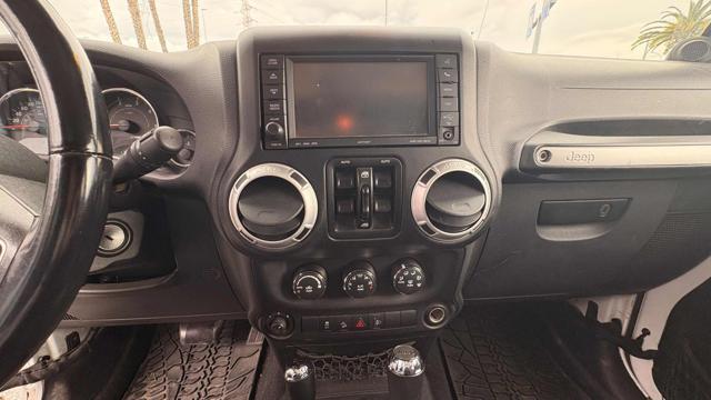 JEEP Wrangler Unlimited 2.8 CRD DPF Rubicon Auto