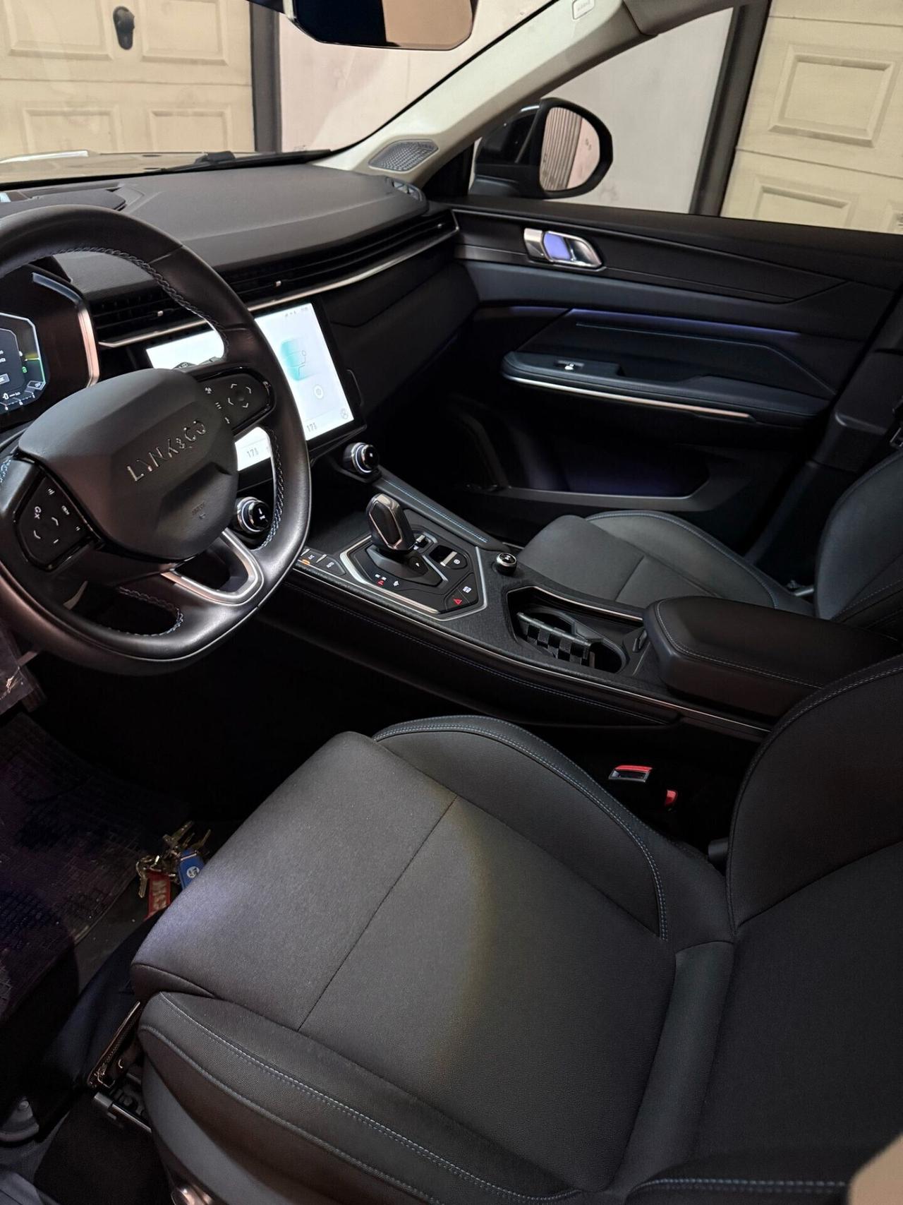 Lynk&co 01 PHEV