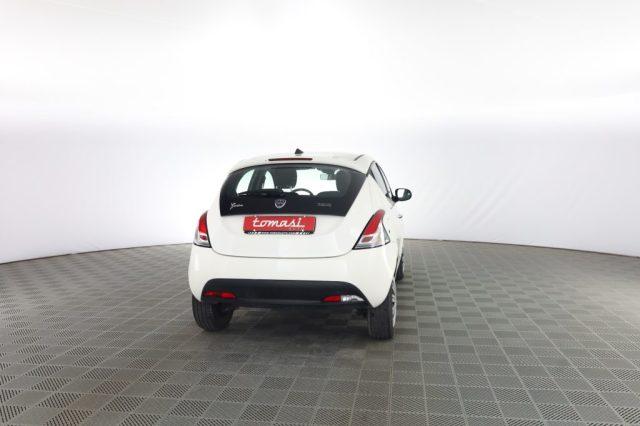 LANCIA Ypsilon Ypsilon 1.0 FireFly 5 porte S&S Hybrid Silver Plus