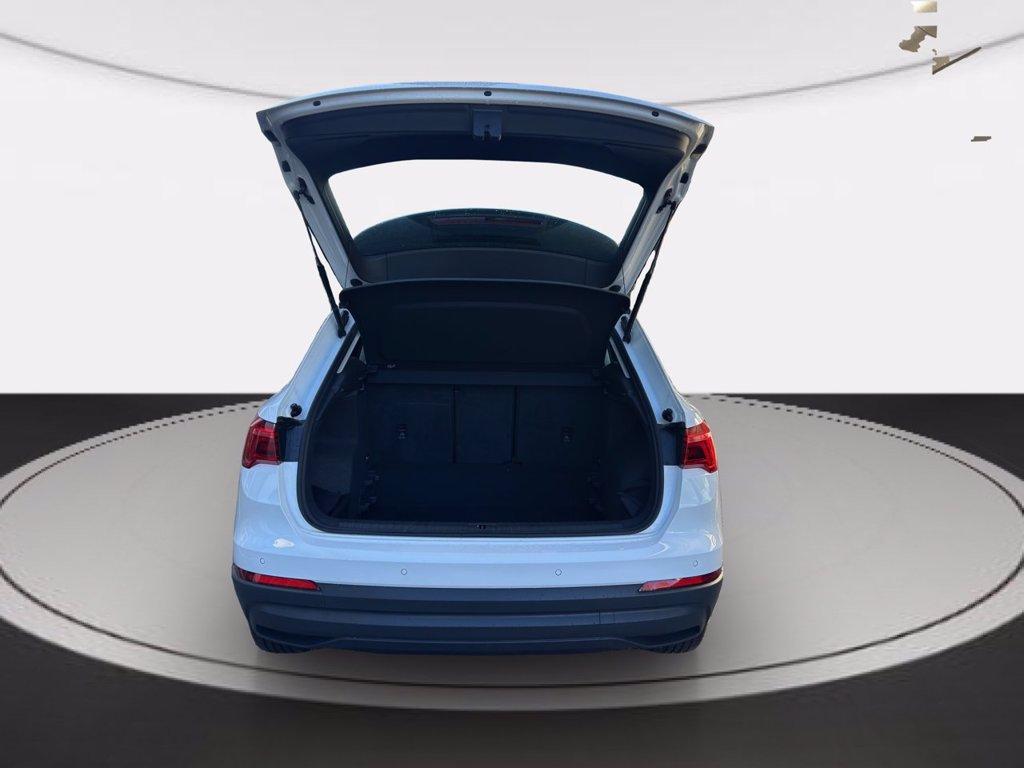 AUDI Q3 35 1.5 tfsi business del 2023