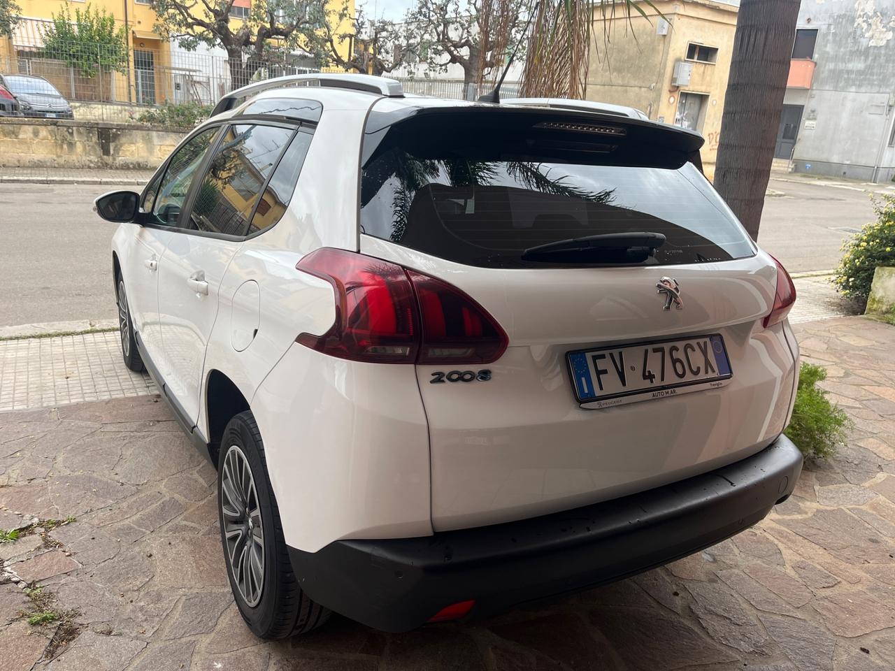 Peugeot 2008 BlueHDi 100 Active