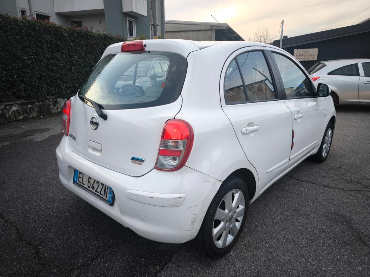 NISSAN MICRA 1,2 BENZ- CAMBIO AUTOMATICO-KM 78000-