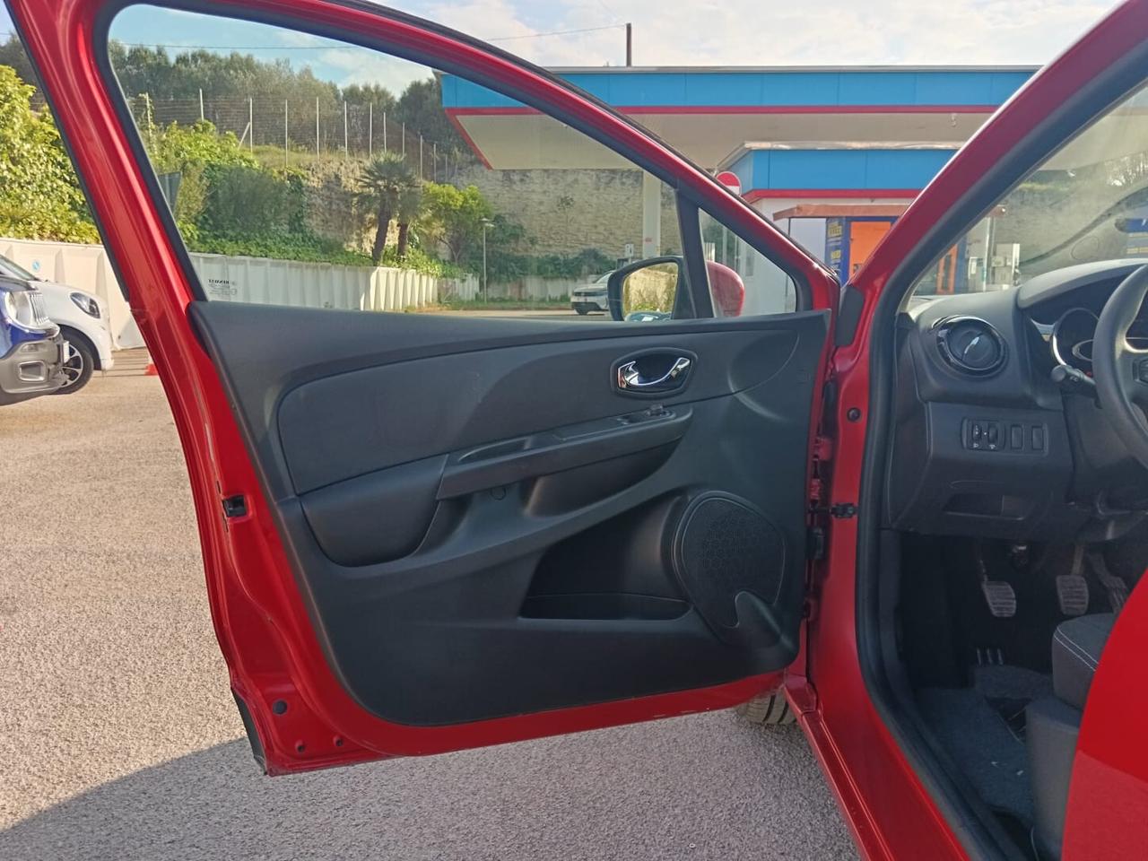 Renault Clio 1.2 75CV 5 porte Wave