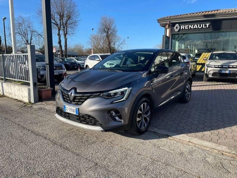 Renault Captur Plug-in Hybrid E-Tech 160 CV Intens