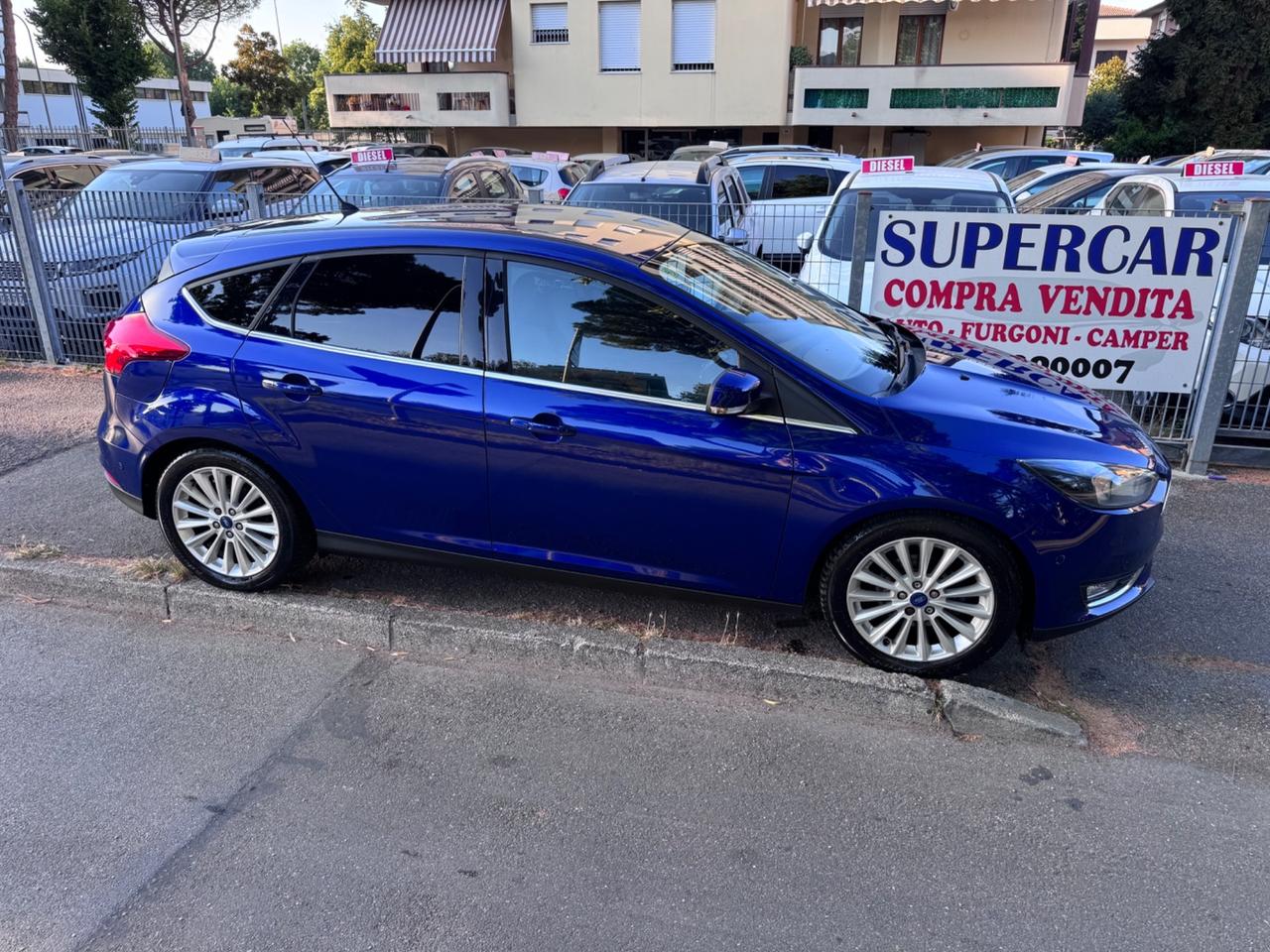 Ford Focus 1.5 TDCi 120 CV neopaten garanzia 12 mesi
