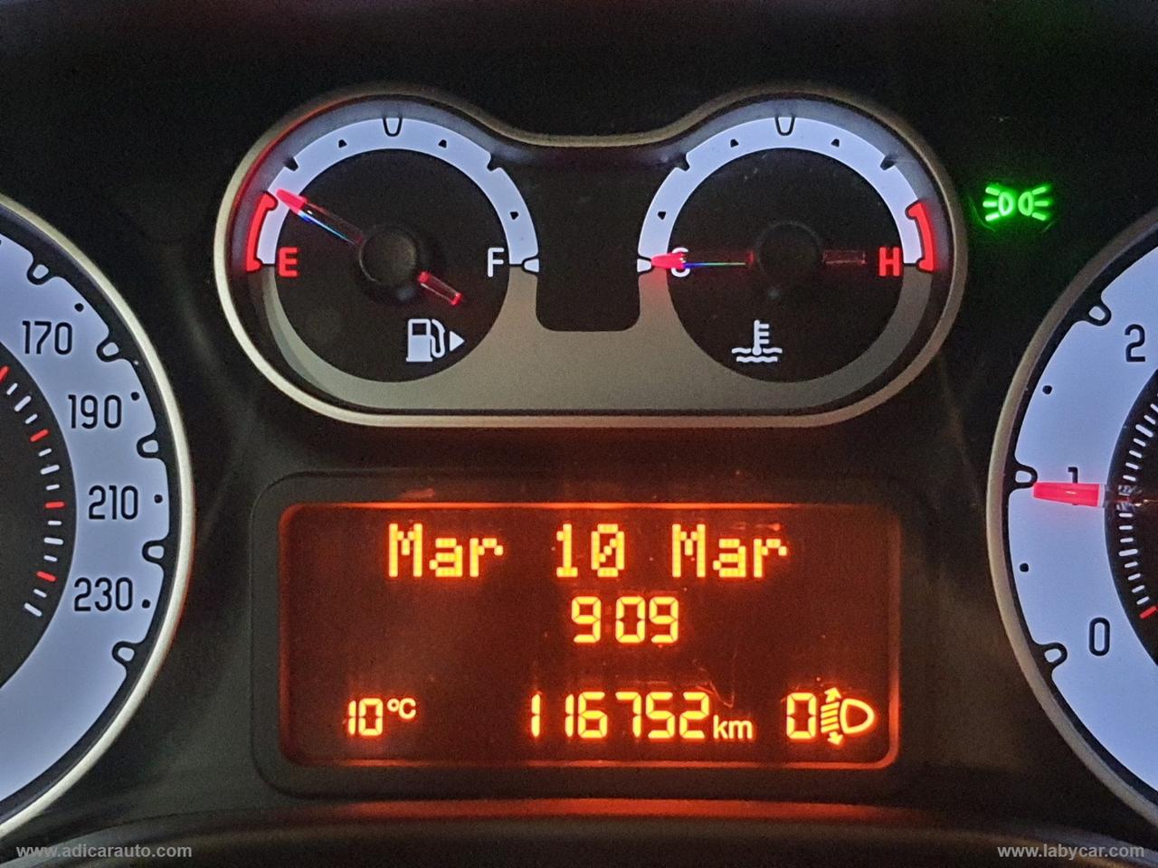 FIAT 500L Living 1.6 MJT 105 CV Lounge