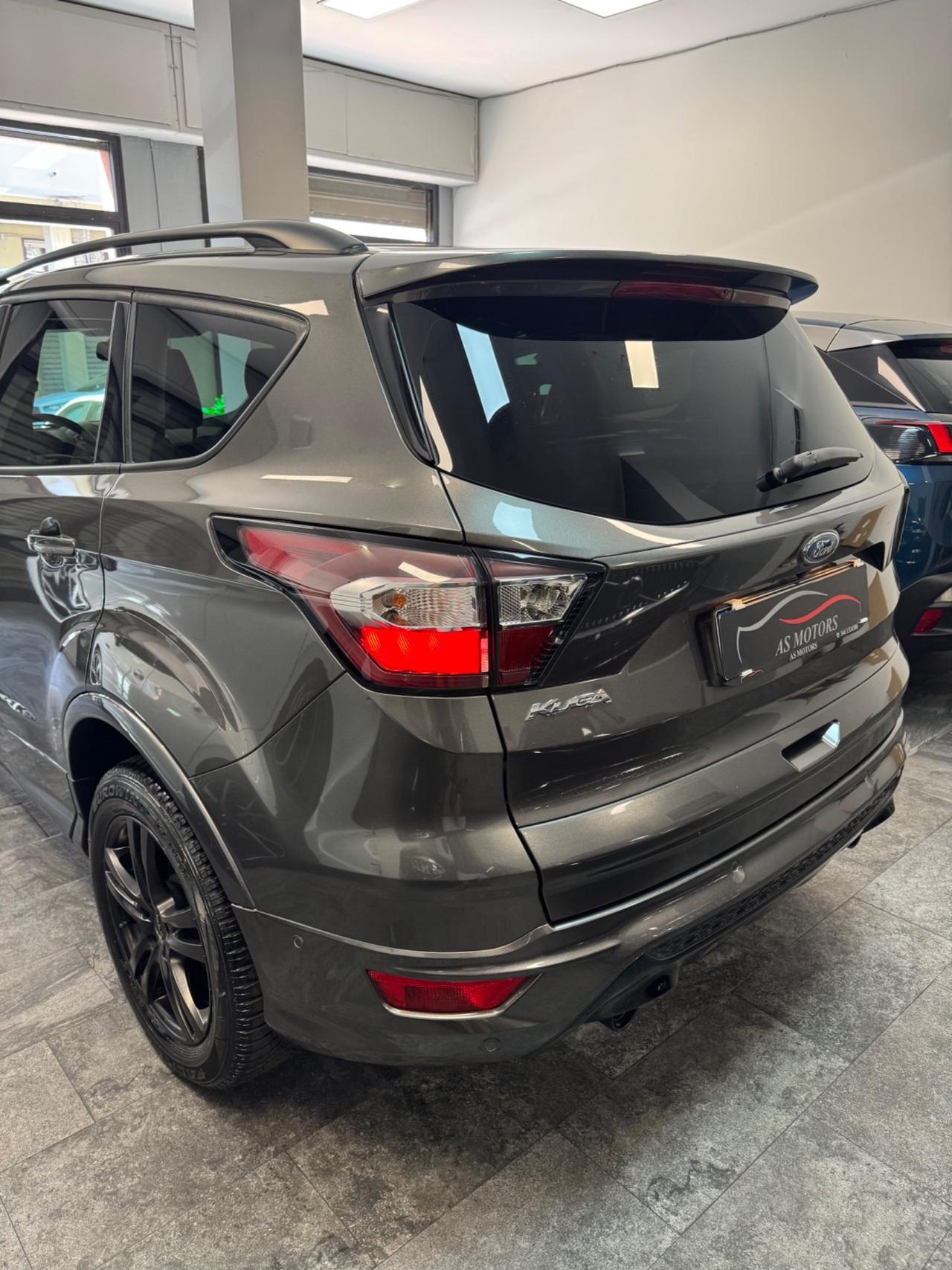 Ford Kuga 1.5 TDCI 120 CV ST-Line Tetto Apribile