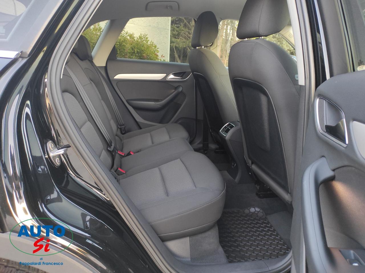 Audi Q3 2.0 TDI - 150cv FULL OPTIONAL