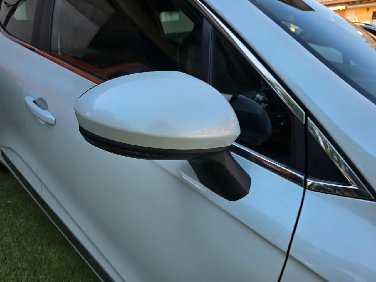 Renault Clio 1.6Hybrid E-Tech 145cv neop ok-2023