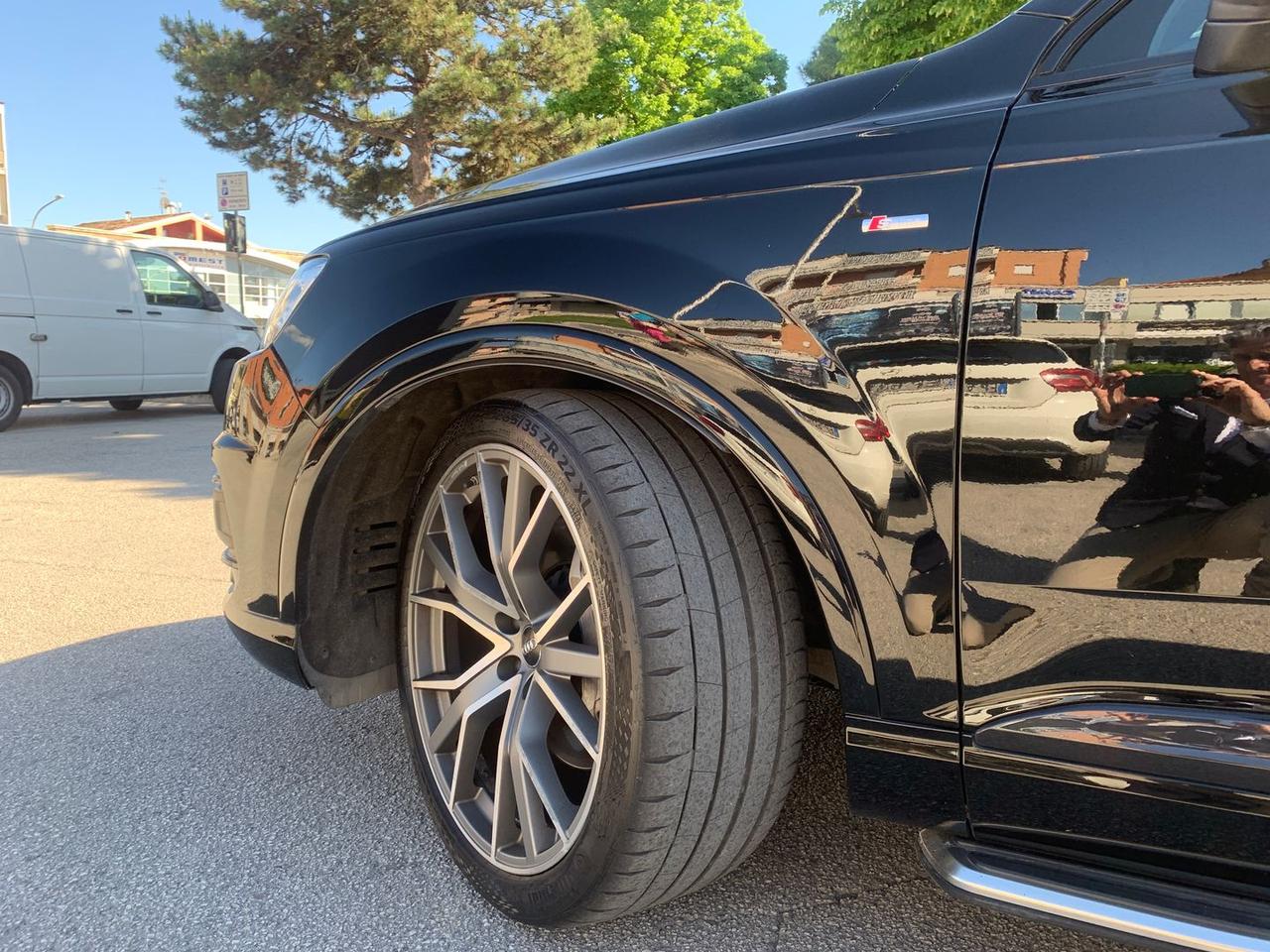 Audi Q7 3.0 50 TDI MHEV S Line