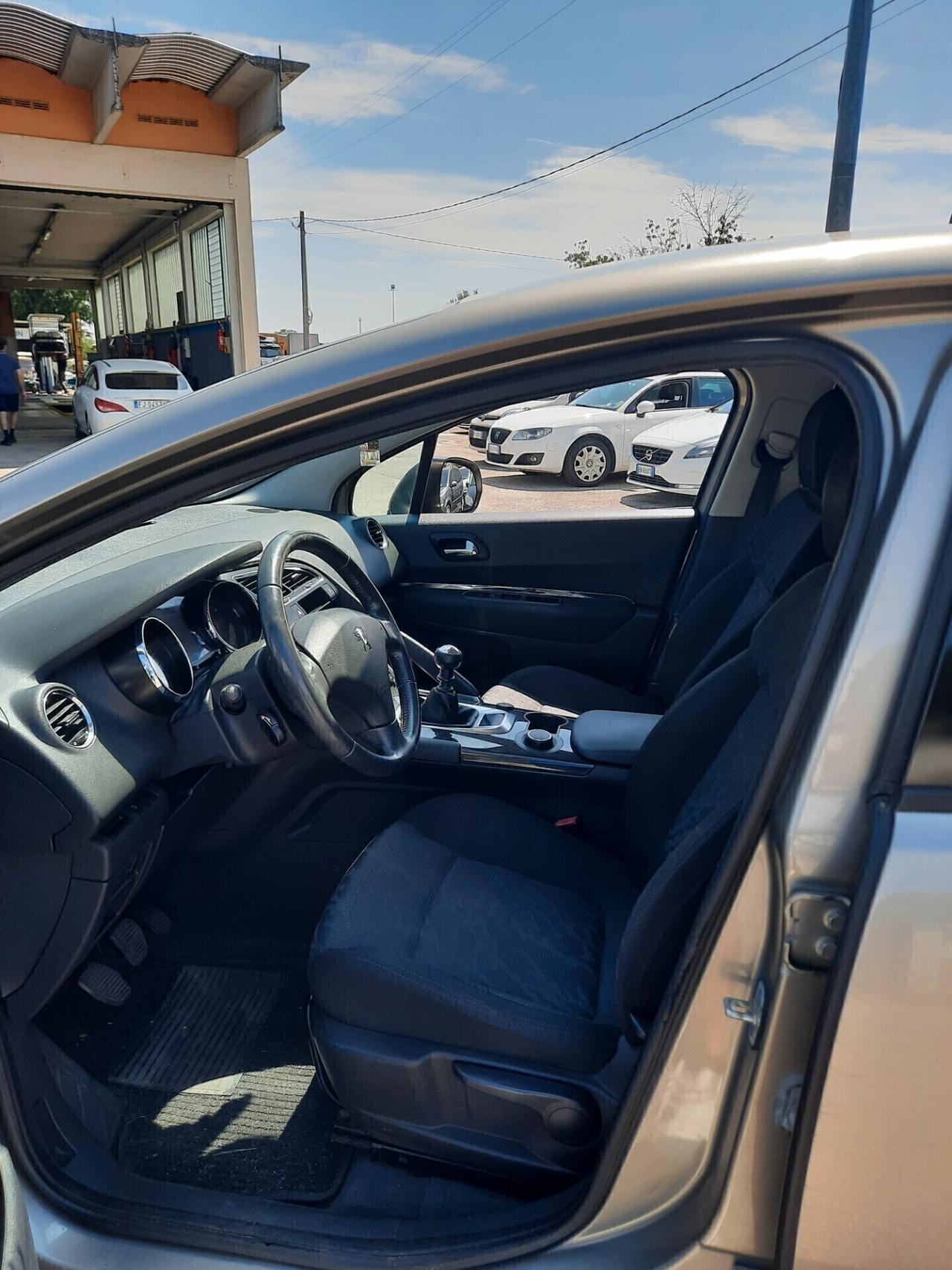 Peugeot 3008 1.6 HDi 110CV 4 TIPI DI GUIDA UNI,PROPRIETARIO