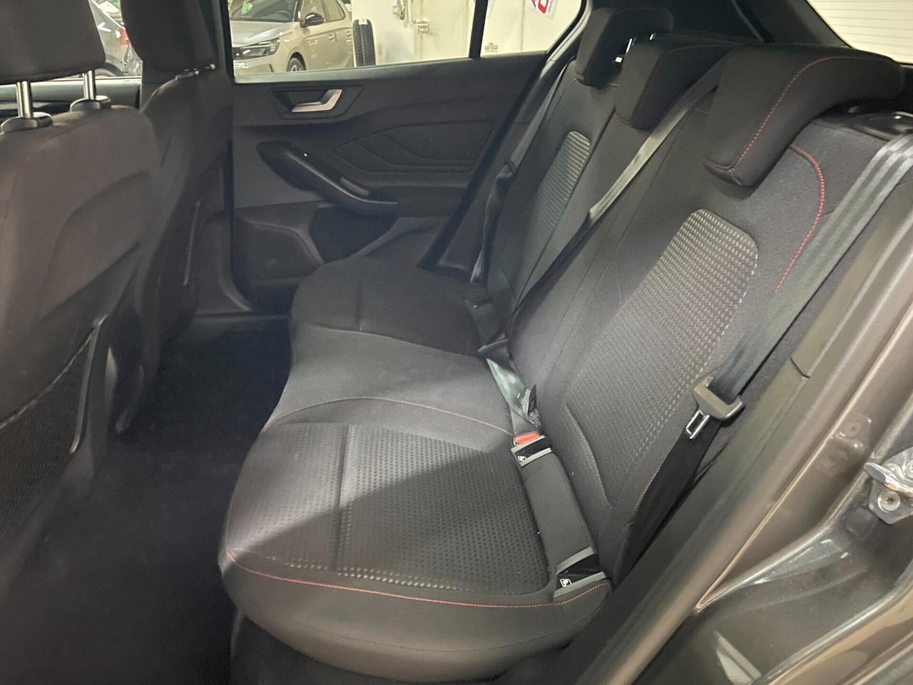 Ford Focus 1.0 EcoBoost Hybrid 125 CV 5p. ST-Line PrezzoVero 2025