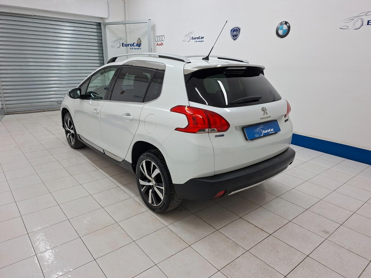 Peugeot 2008 Allure 1.6 BlueHDi 100cv