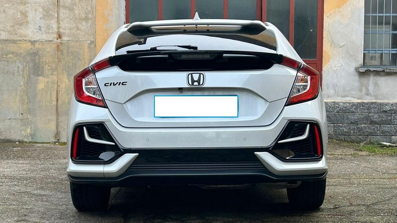 Honda Civic 1.0T 5 porte Elegance Navi * cinghia sostituita *