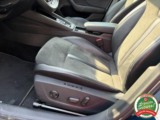 SKODA Octavia 2.0 TDI EVO SCR 150 CV DSG Wagon Executive