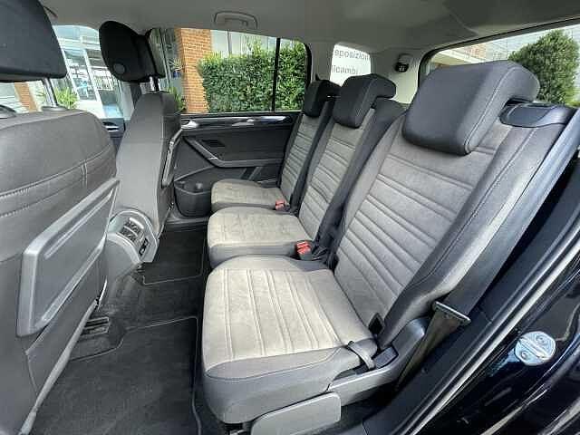 Volkswagen Touran 3ª serie 2.0 TDI 150 CV SCR DSG Executive BlueMotion Tech.