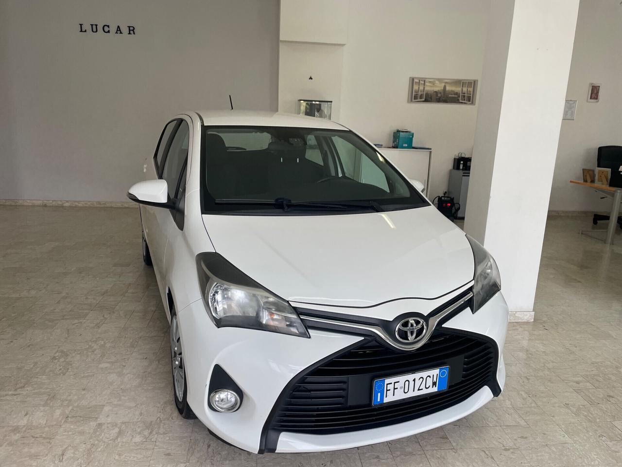 TOYOTA YARIS 1.4 D-4D 5 PORTE ACTIVE
