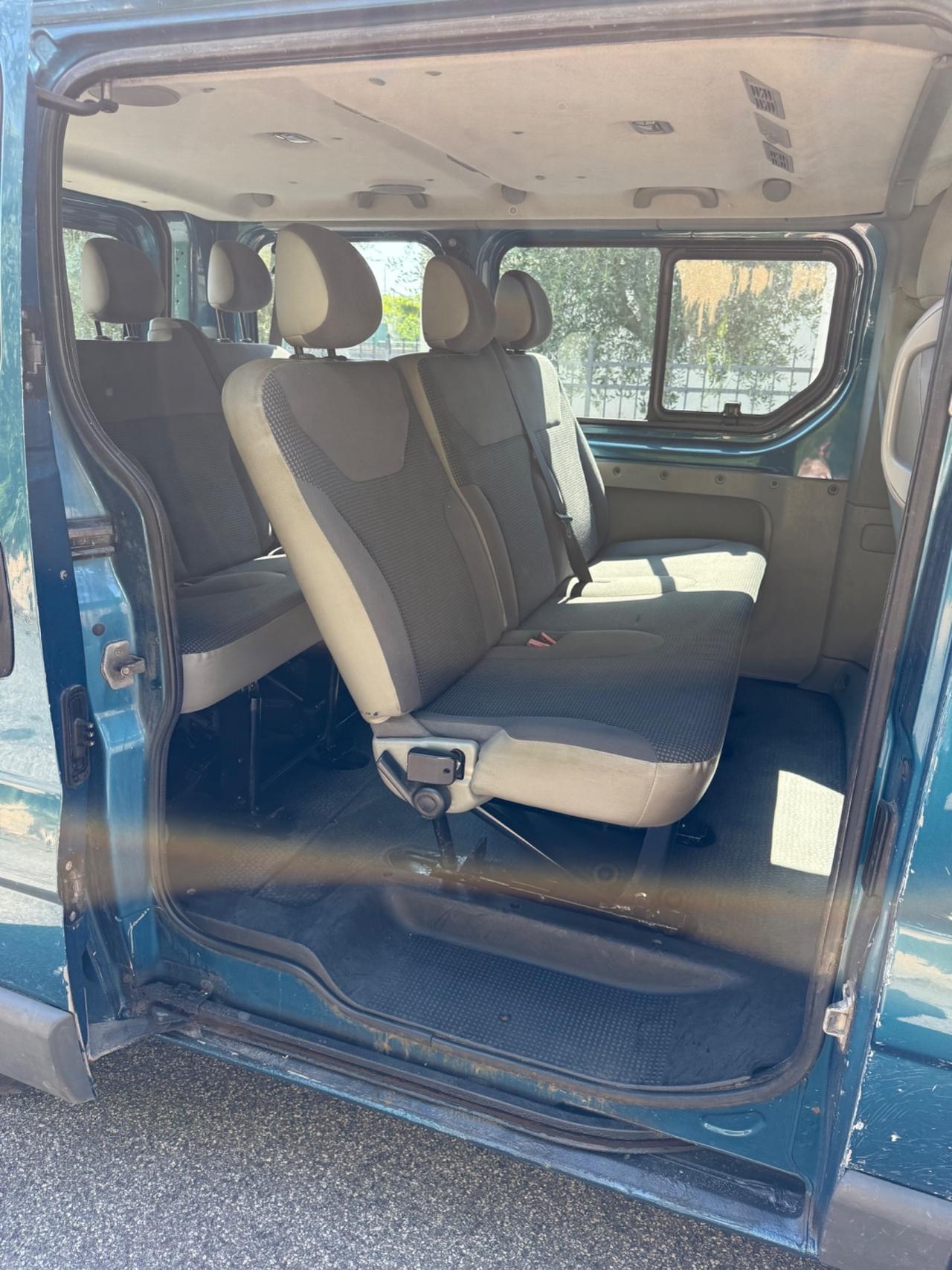 Opel Vivaro 27 2.0 CDTI PC-TN Combi 9 posti
