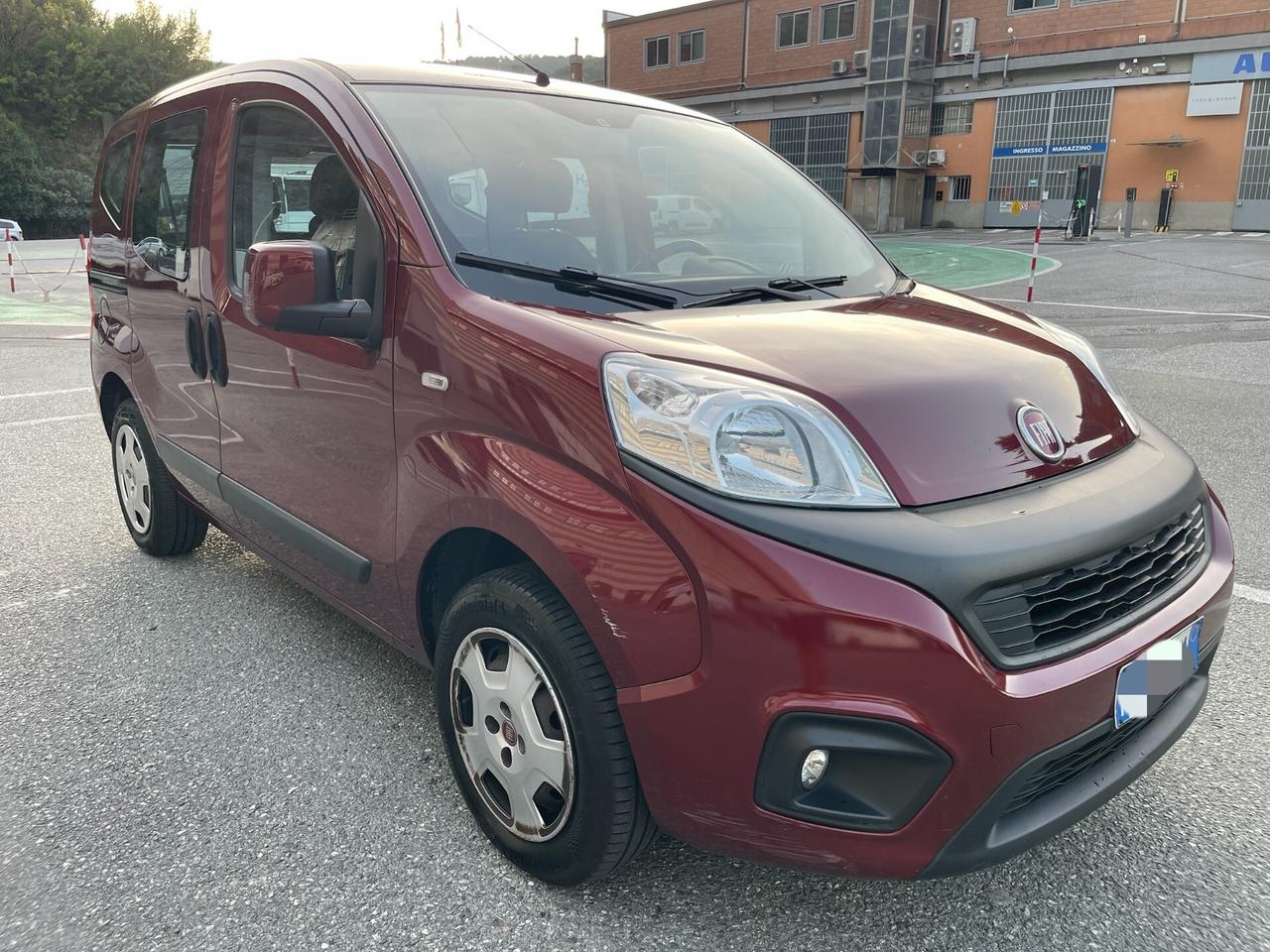 Fiat Qubo 1.4 70 CV Lounge Natural Power / NEOPATENTATI
