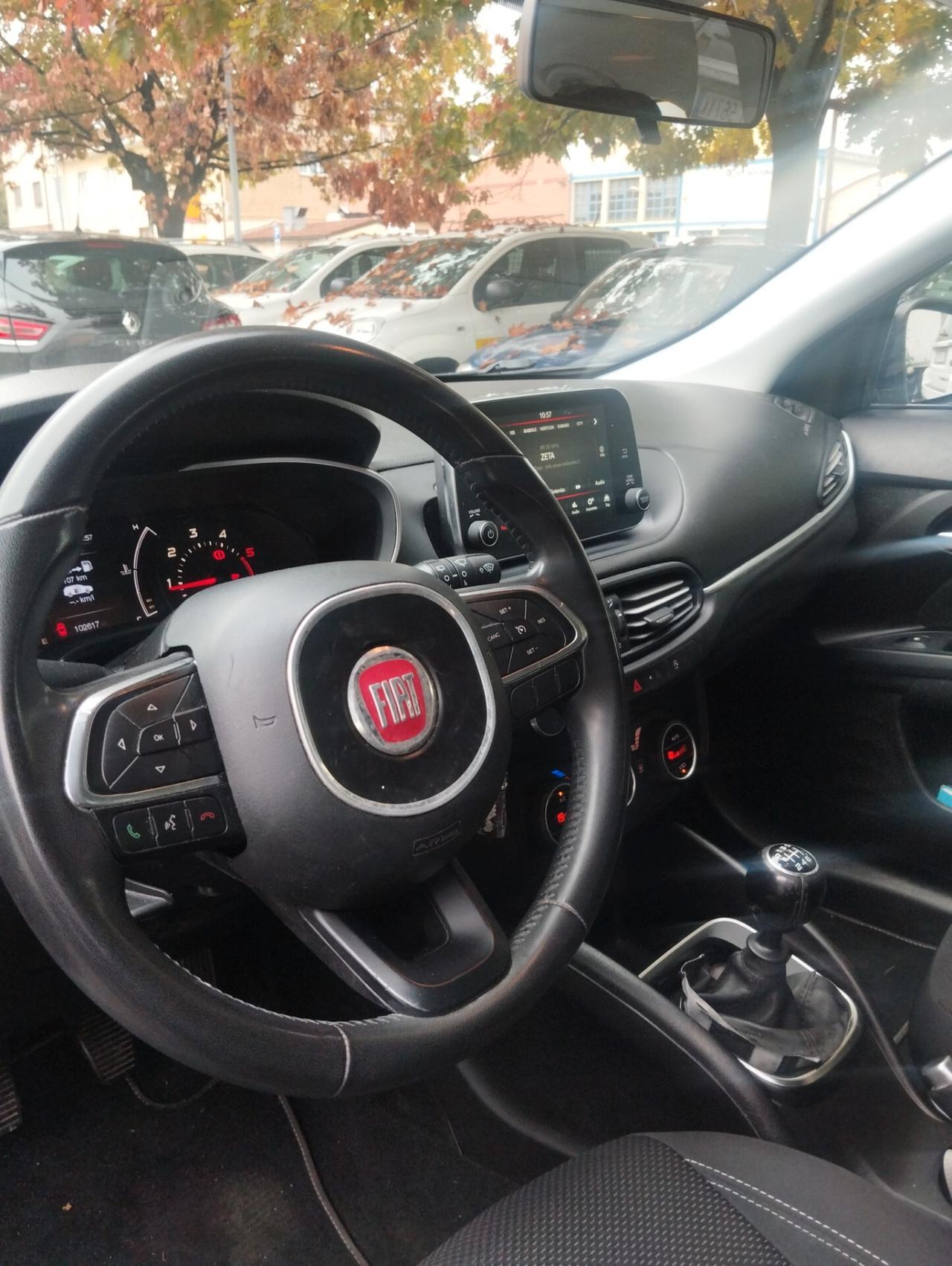 Fiat Tipo 1.6 Mjt S&S 5 porte Lounge