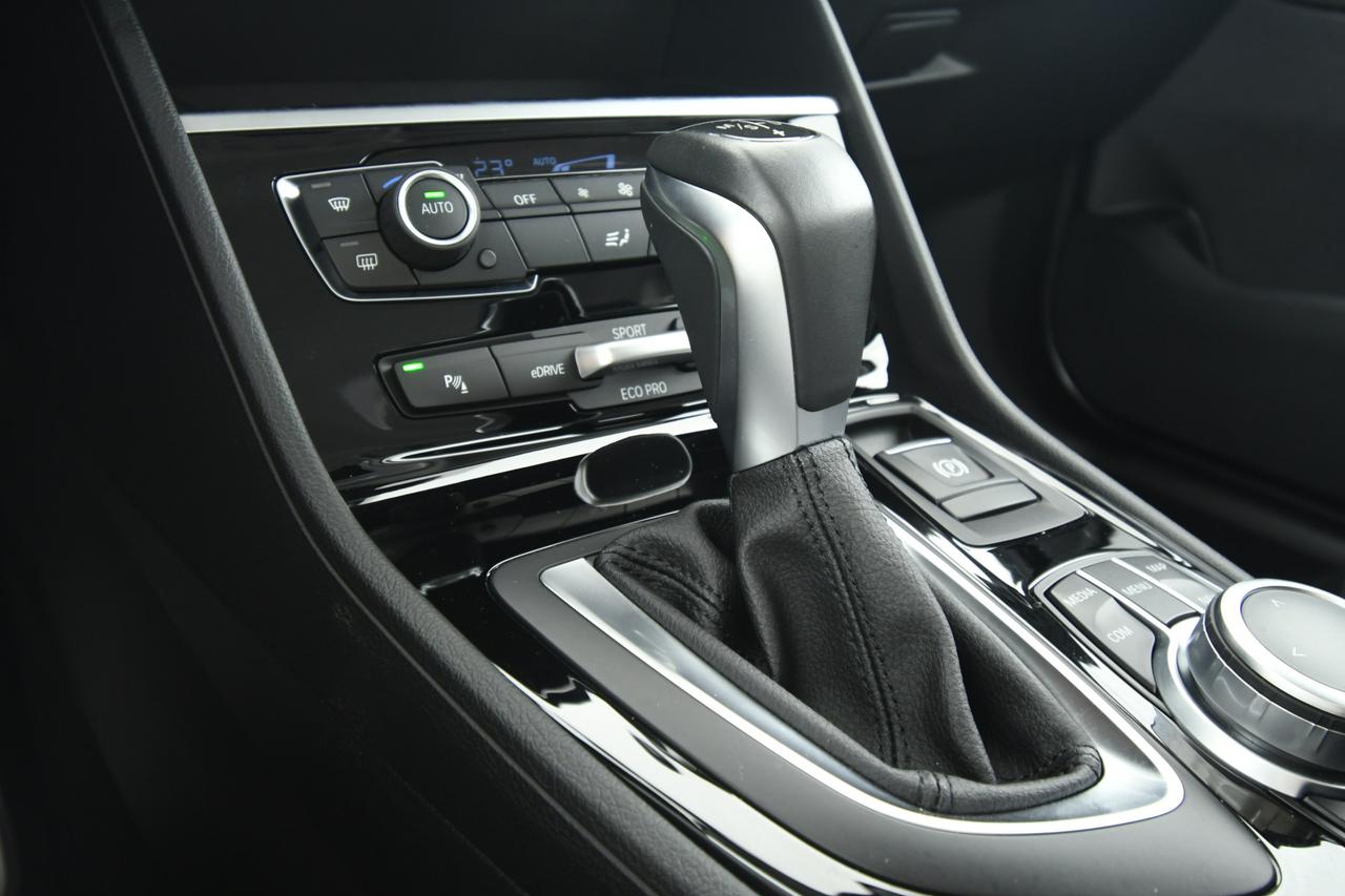 BMW 225xe Active Tourer iPerformance Business auto NEOPATENTATI+LED