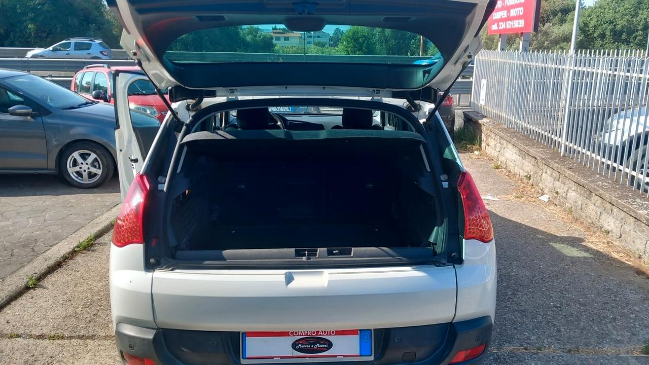 Peugeot 3008 1.6 HDi 112CV cambio robotizzato Tecno