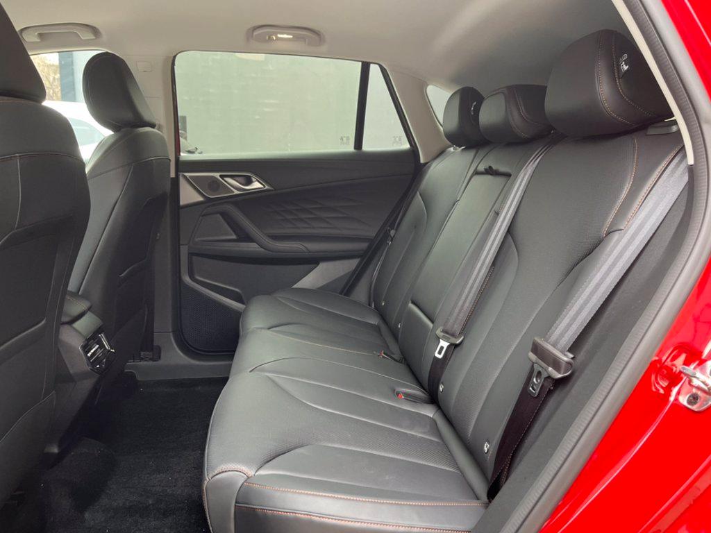 MG HS 1.5 Luxury del 2025