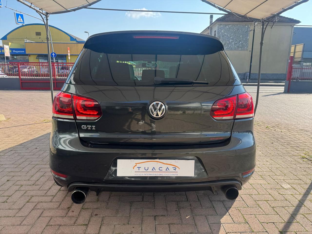 Volkswagen Golf GTI 2.0 GTI #10530