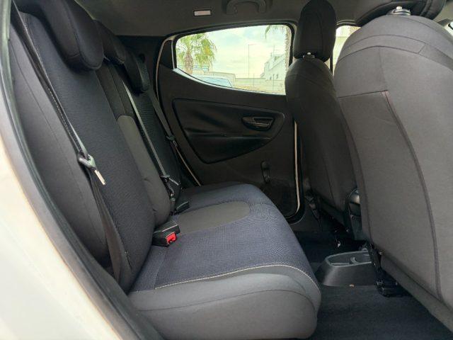 LANCIA Ypsilon 1.2 69CV GPL S Momodesign