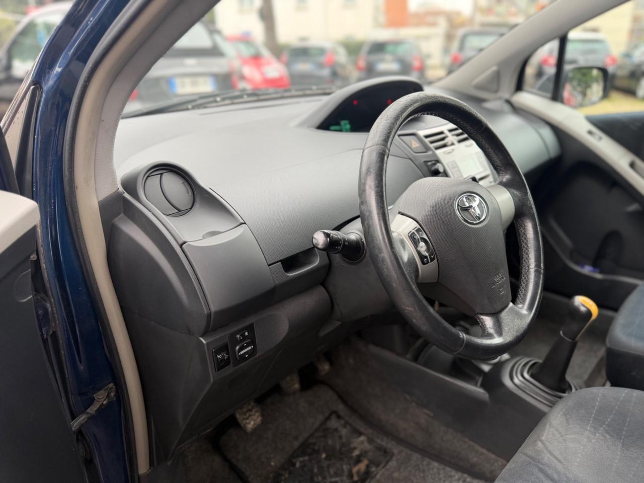 Toyota Yaris 1.4 D-4D 5 porte Sol NEOPATENTATI