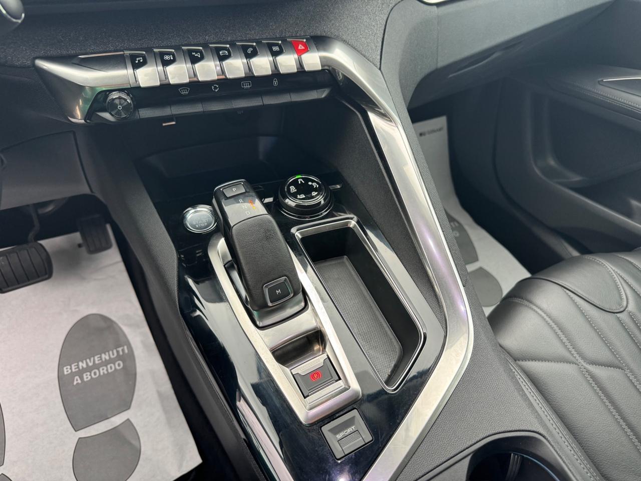 Peugeot 3008 BlueHDi 130 S&S EAT8 Allure