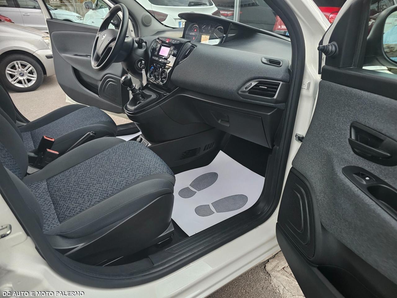 Lancia Ypsilon1.0 Benzina 69CV.Hybrid Ecochic 2022