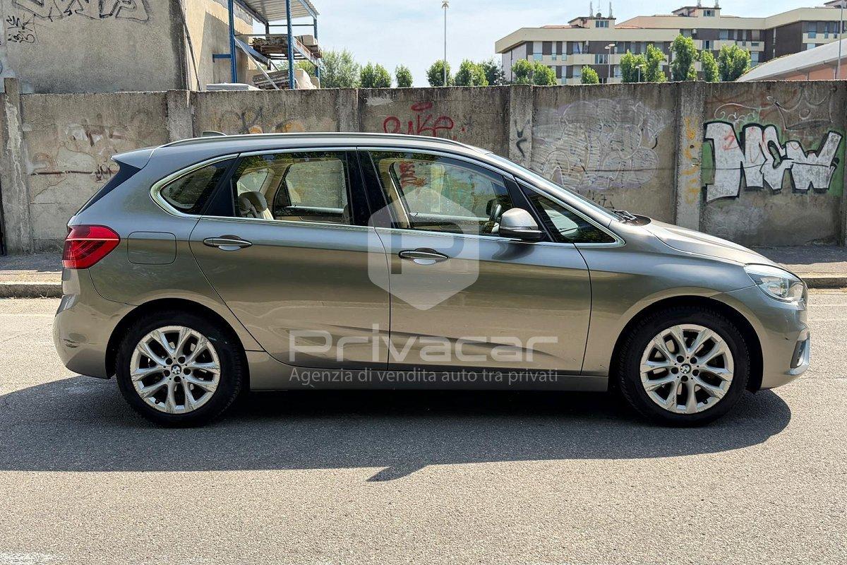 BMW 218i Active Tourer Advantage