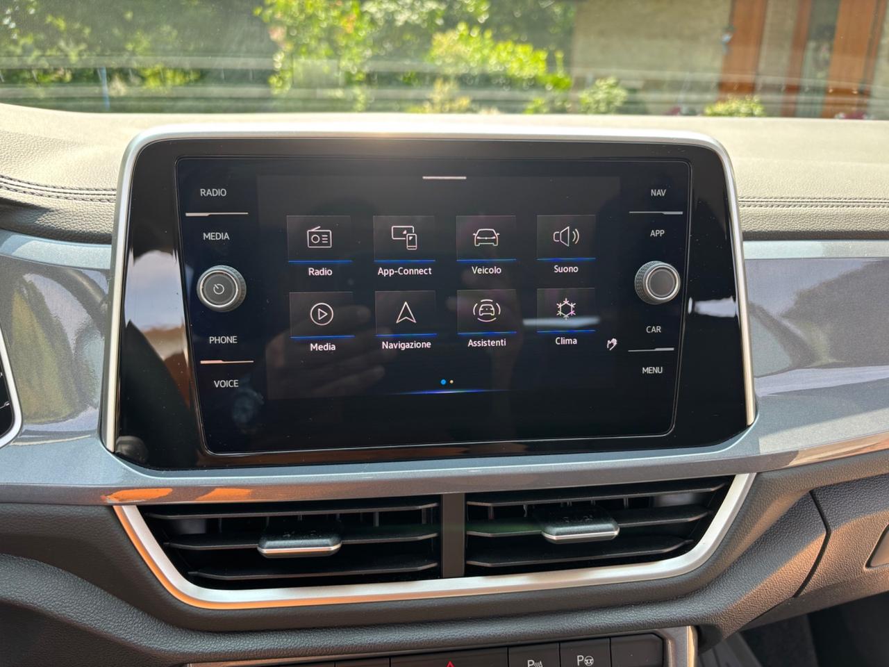 Volkswagen T-Roc 1.5 TSI 16000 Km - 03/2024