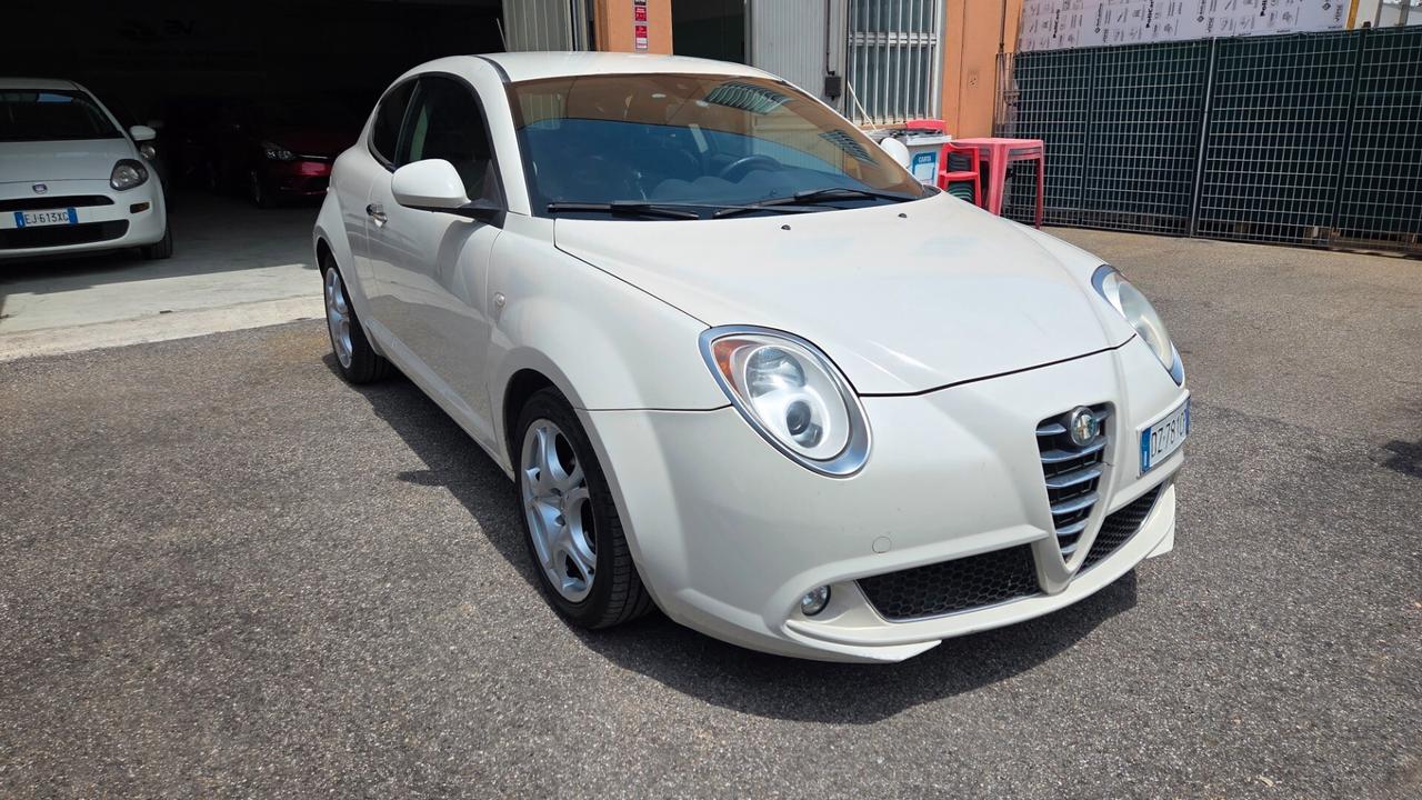 Alfa Romeo MiTo 1.4 105 CV M.air Distinctive Premium Pack