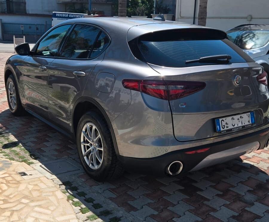 Alfa Romeo Stelvio 2.2 t Business Q4 190V auto Led Uff Italy Nav USB