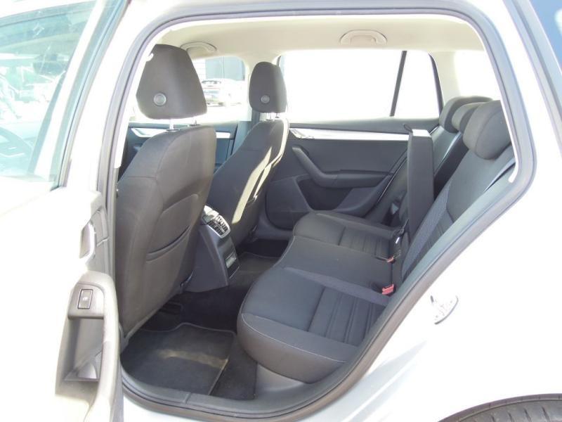 Skoda Octavia 1.5 DSG Wagon Ambition G-Tec