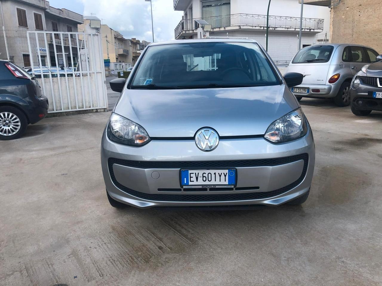 VOLKSWAGEN UP 1.0 TAKE UP! -Maggio 2014
