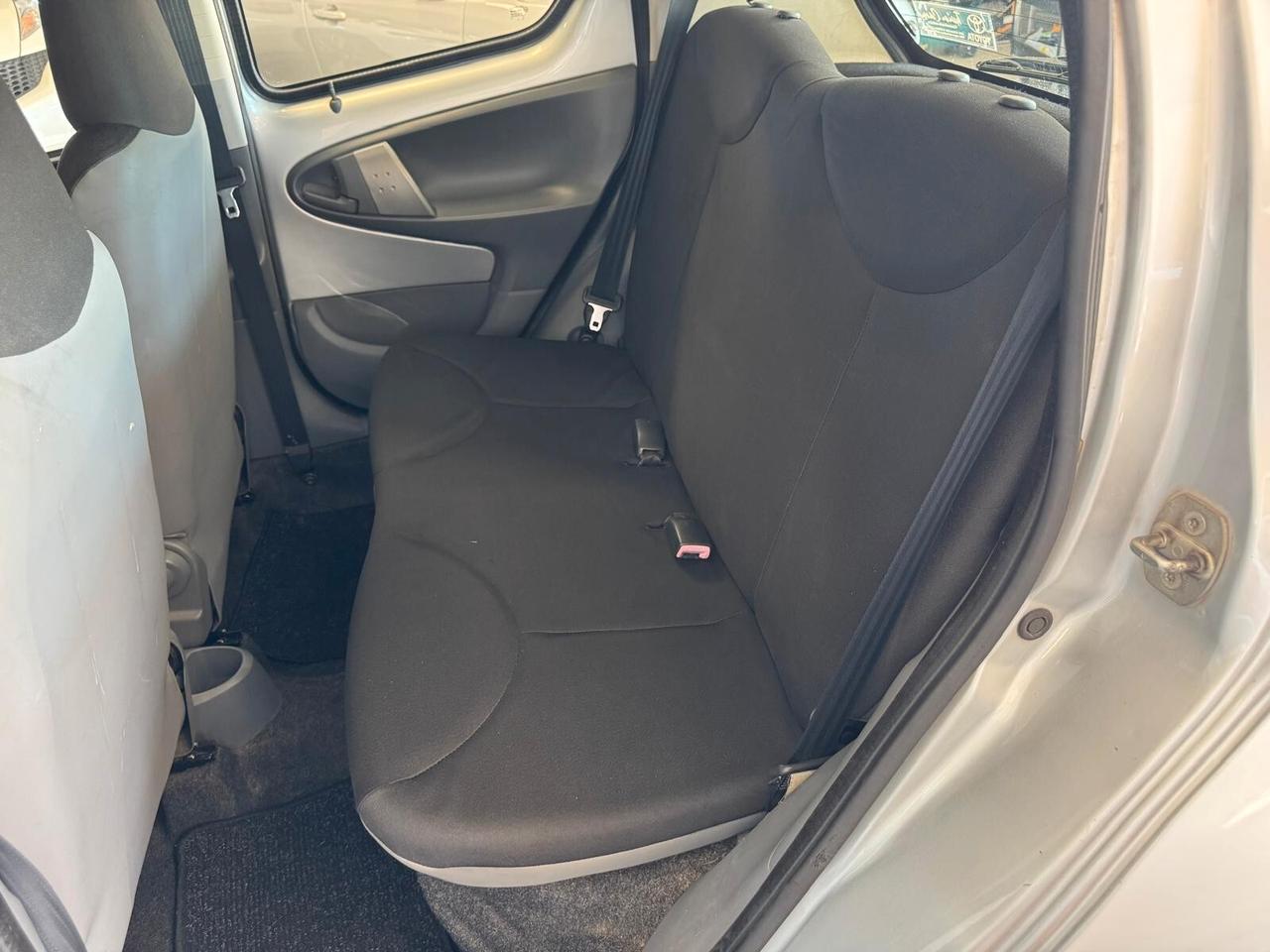 Toyota Aygo 1.0 VVT-i BENZ 68CV 5P UNIPRO 2008