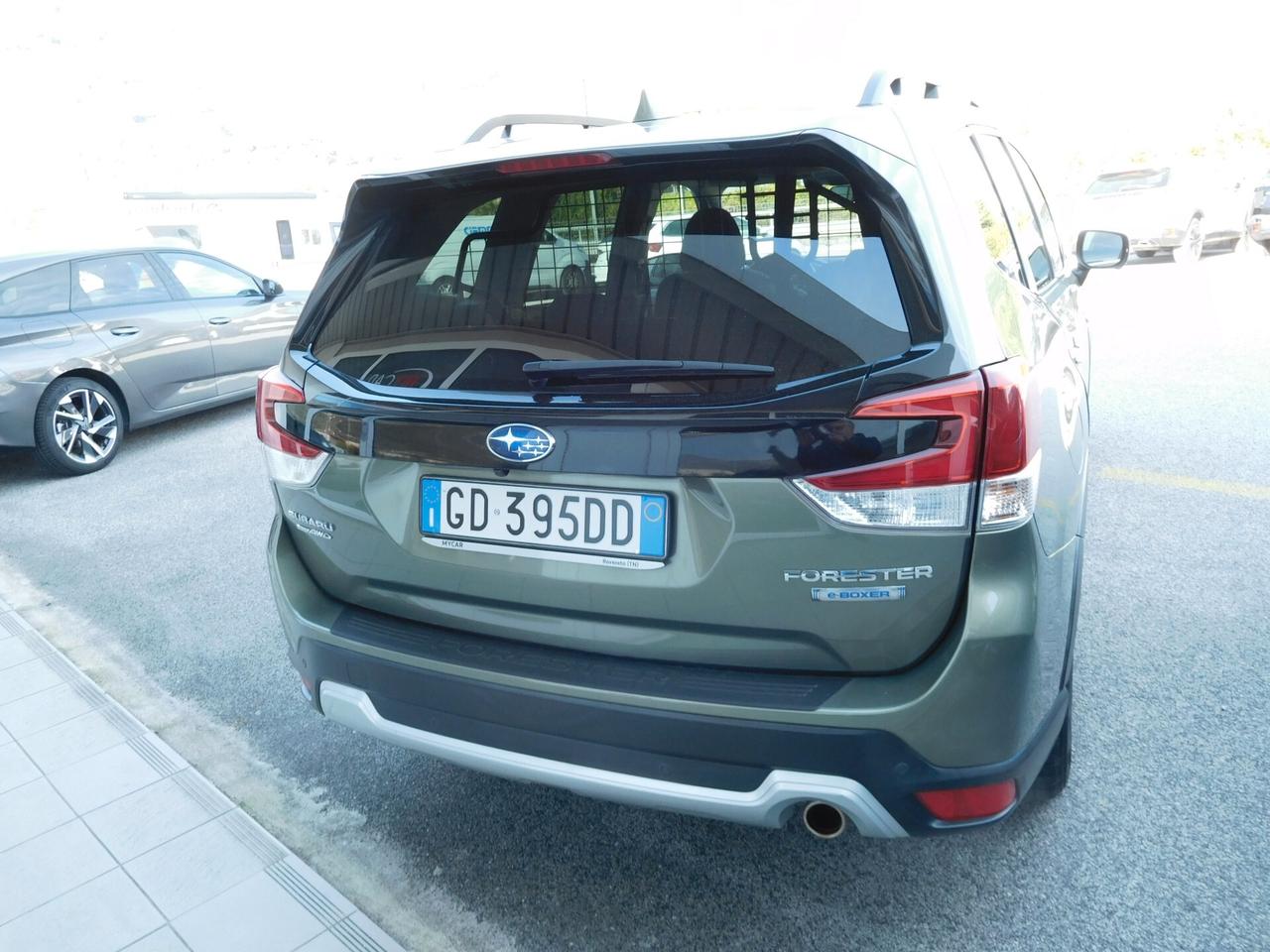 Subaru Forester 2.0 e-Boxer MHEV CVT Lineartronic Premium 150cv GANCIO TRAINO