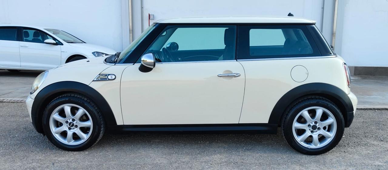 Mini 1.4 16V Abbey Road