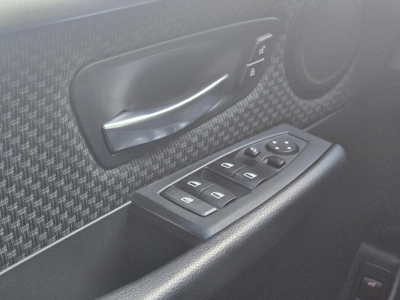 BMW 220i Active Tourer Advantage